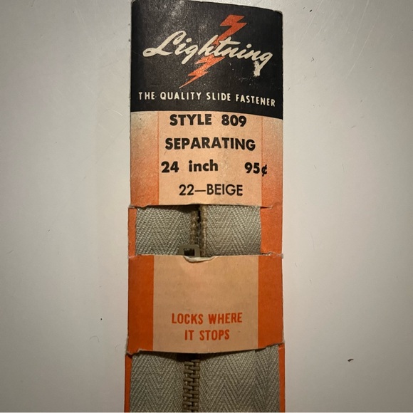 Vintage Sewing and Crafting Supplies - Vintage Lightning Zipper - Monarch Pins - Picture 9 of 12
